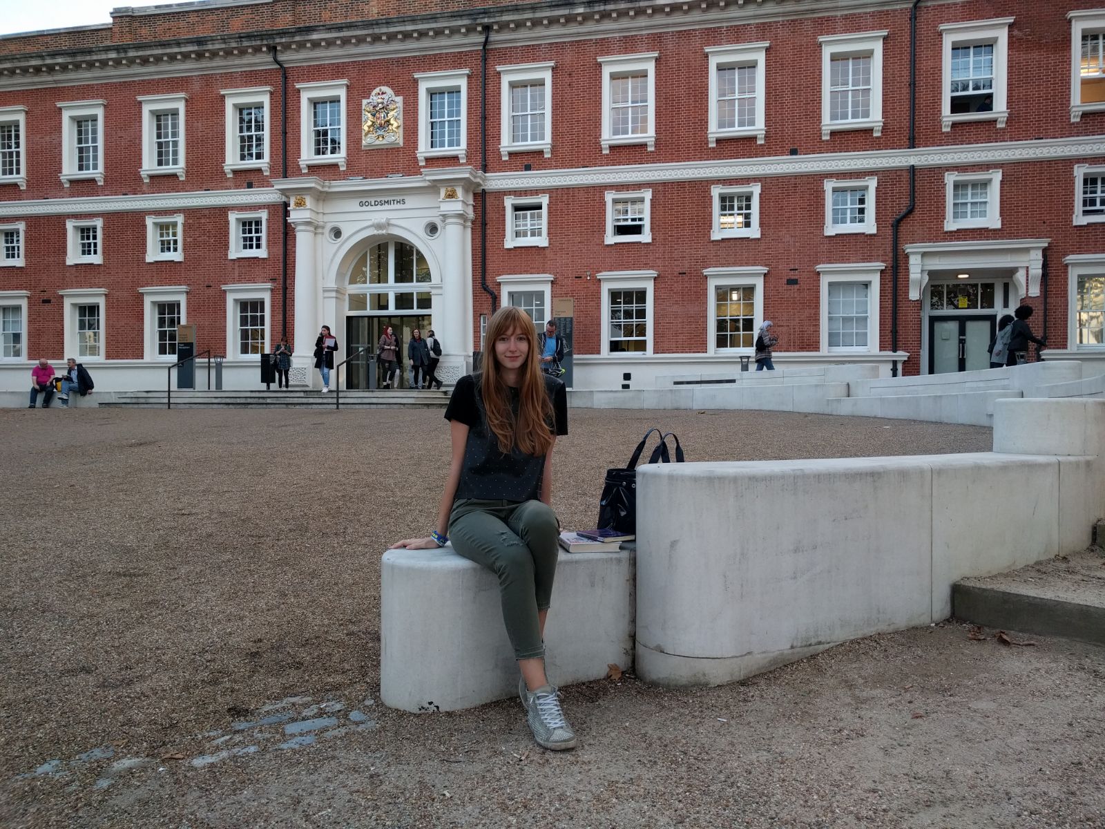 Cristina Ricci in front of Goldsmiths, University of London